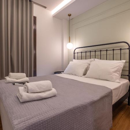 Live Life Plaka Apartment Атина Екстериор снимка