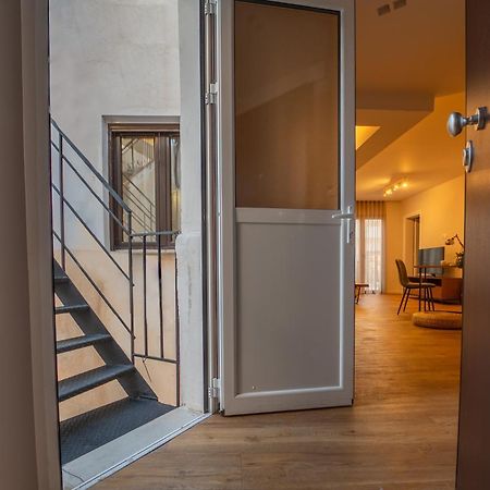 Live Life Plaka Apartment Атина Екстериор снимка