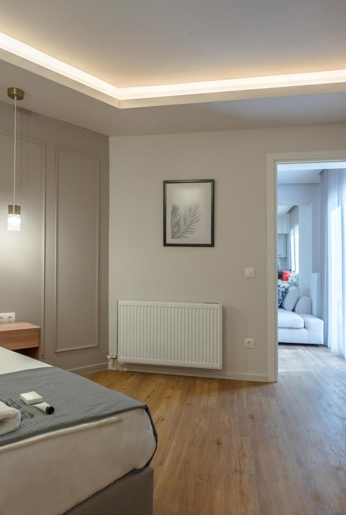 Live Life Plaka Apartment Атина Екстериор снимка