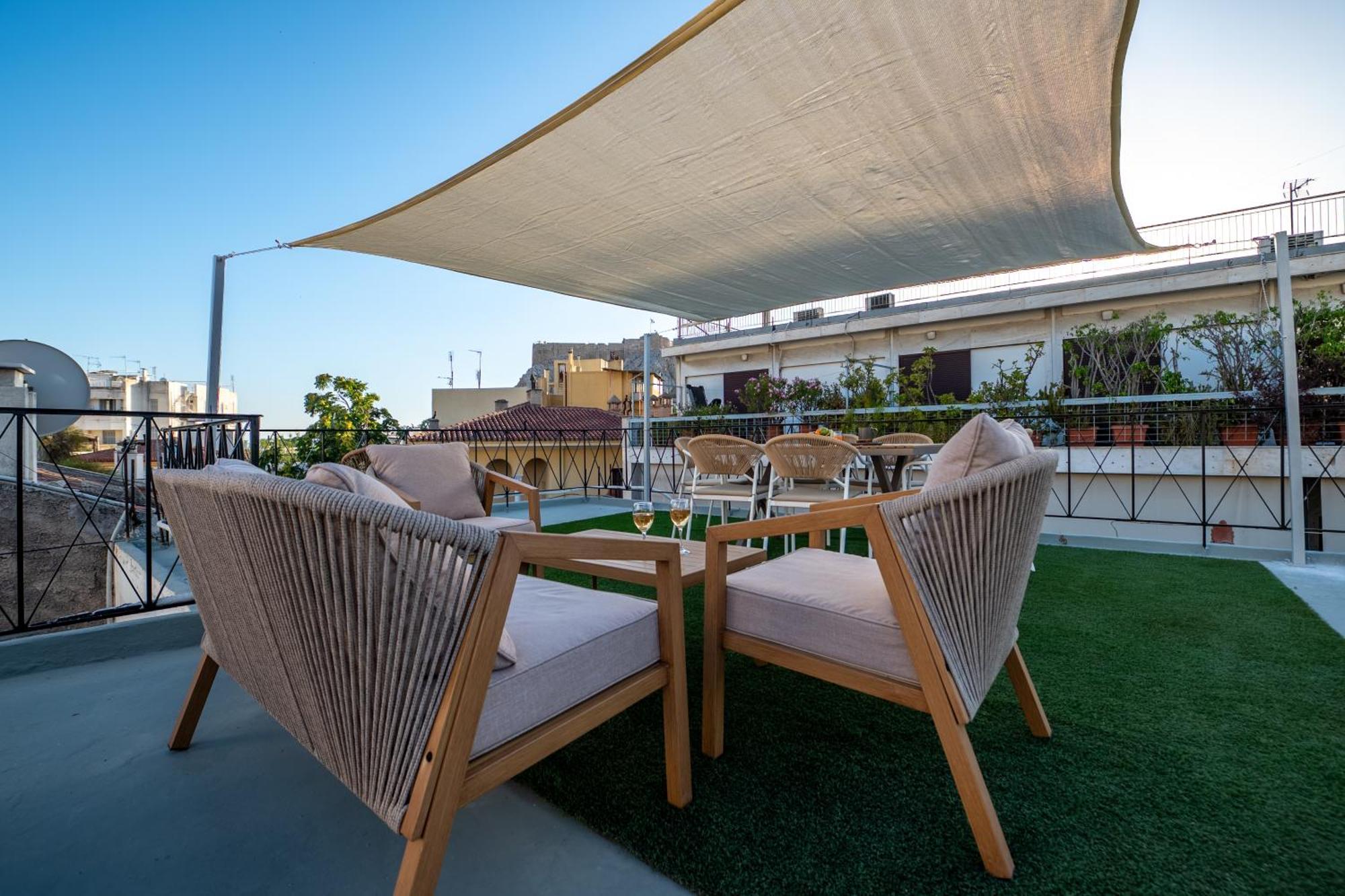 Live Life Plaka Apartment Атина Екстериор снимка