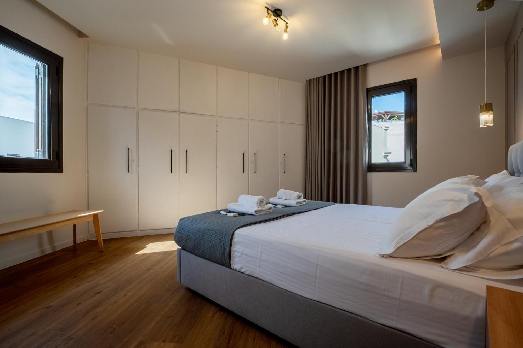Live Life Plaka Apartment Атина Екстериор снимка
