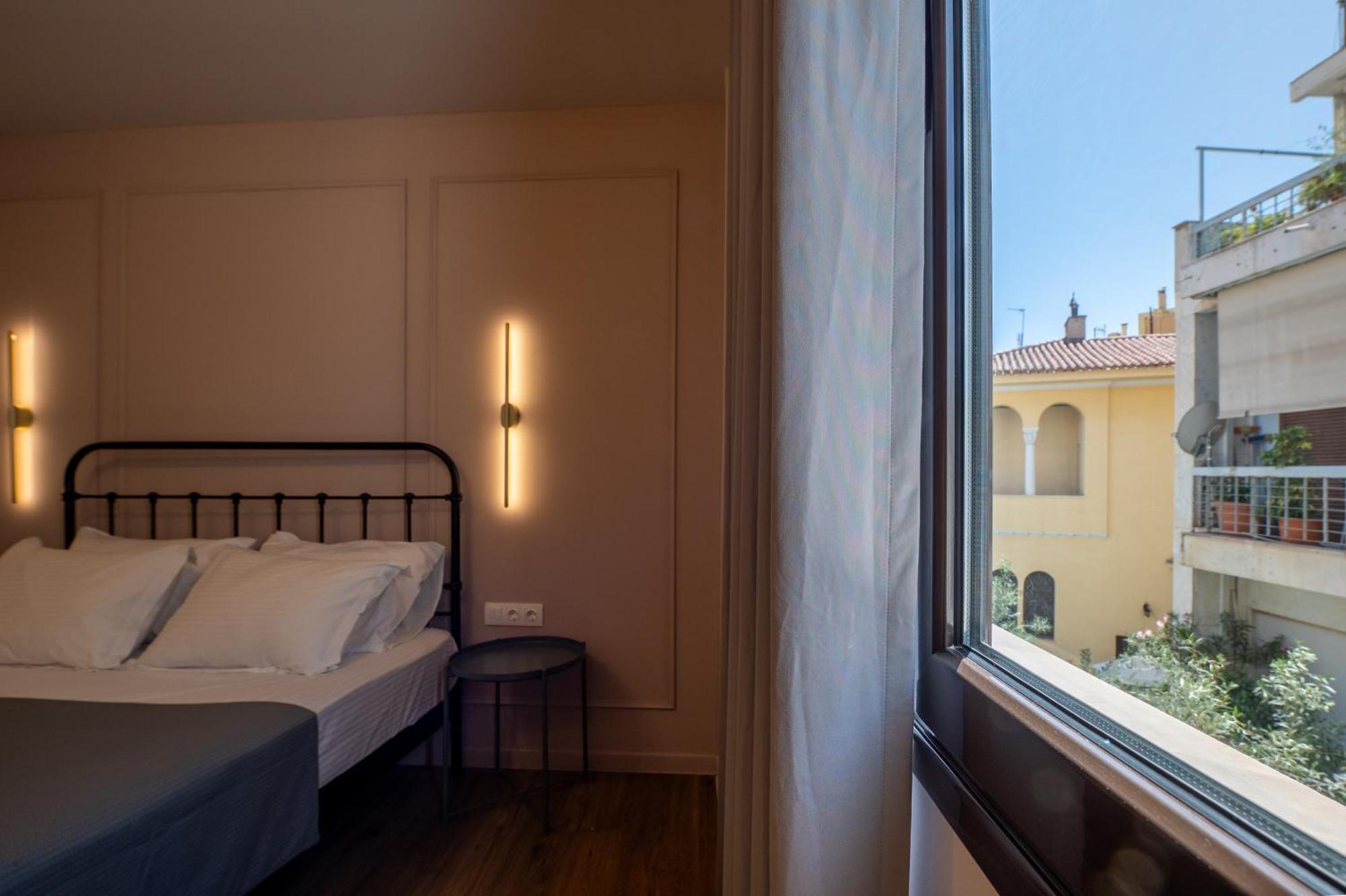 Live Life Plaka Apartment Атина Екстериор снимка