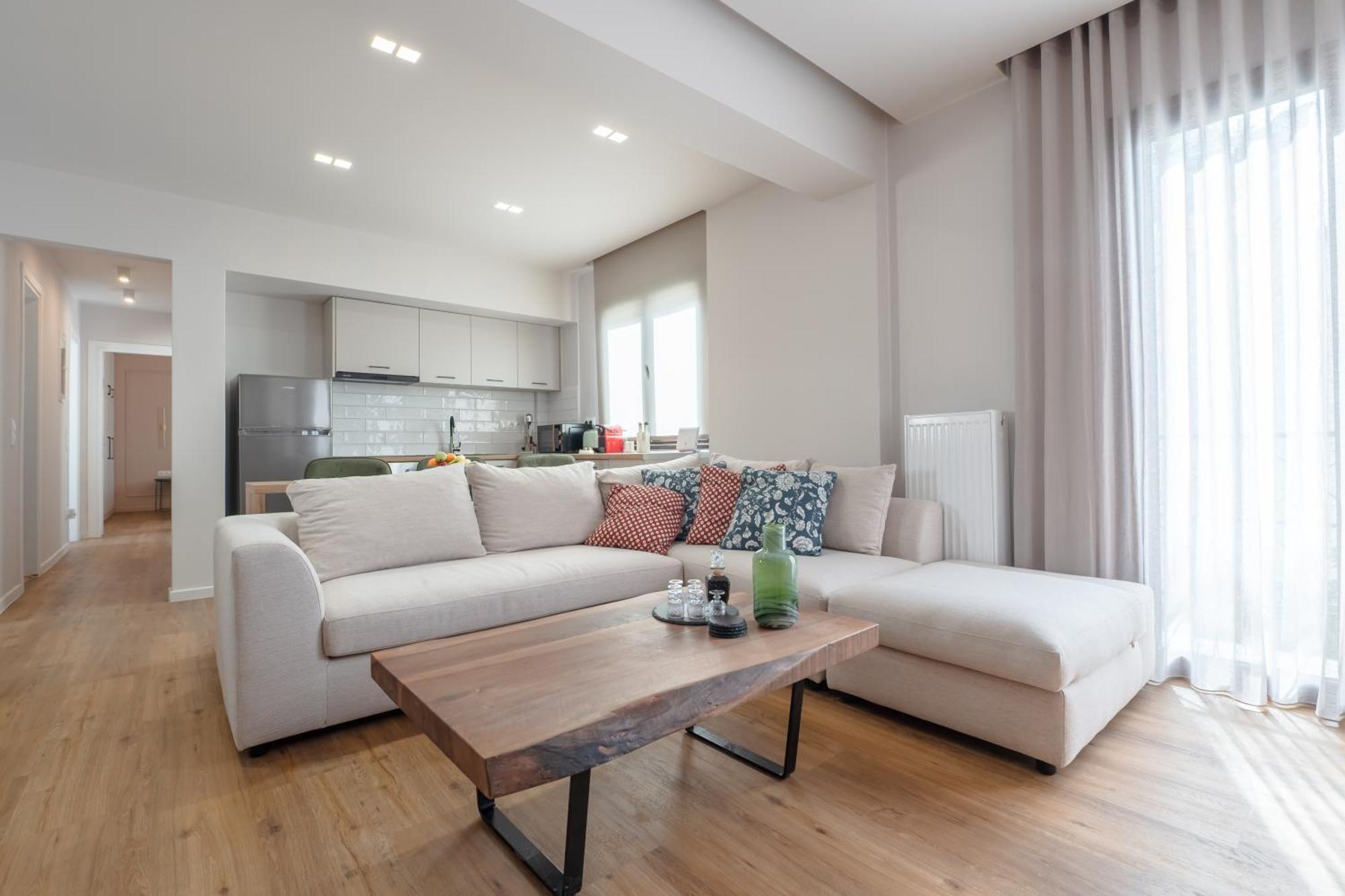 Live Life Plaka Apartment Атина Екстериор снимка